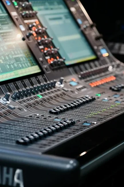 Consoles et interfaces audio